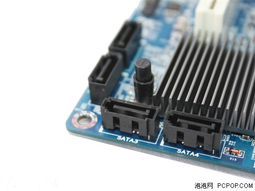 全固態(tài)電容裝備  APU強板翔升A55V-S新品首曝 